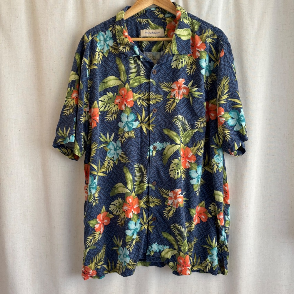 Tommy bahama blue multicolor floral button down Hawaiian shirt size XL 100% silk